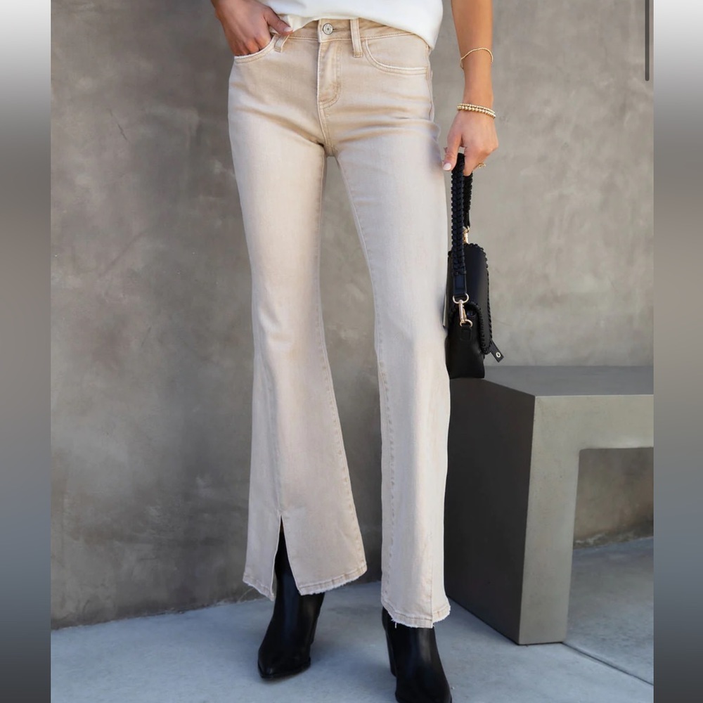 NWT ✨ Vici Alison Mid-Rise Flair - Vervet